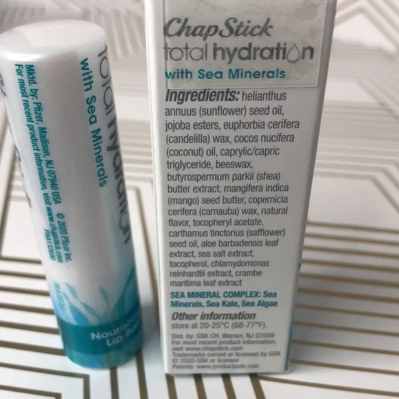 3 ChapStick Total Hydration Nourishing Lip Balm with Sea Minerals, 0.12oz New! - Picture 11 of 14